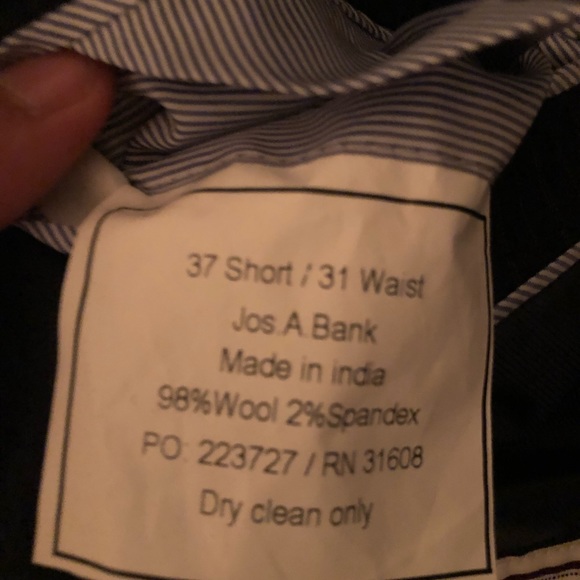 Jos a bank tailored fit navy pinstripe suit 37s - Picture 7 of 7